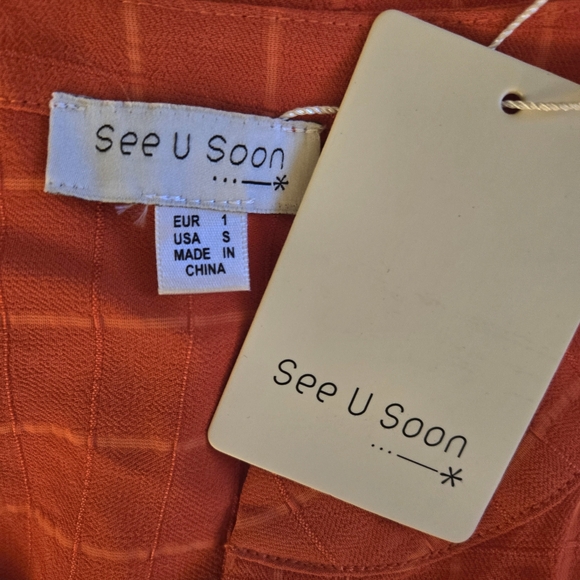 Orange Button-Up Blouse - Picture 4 of 6